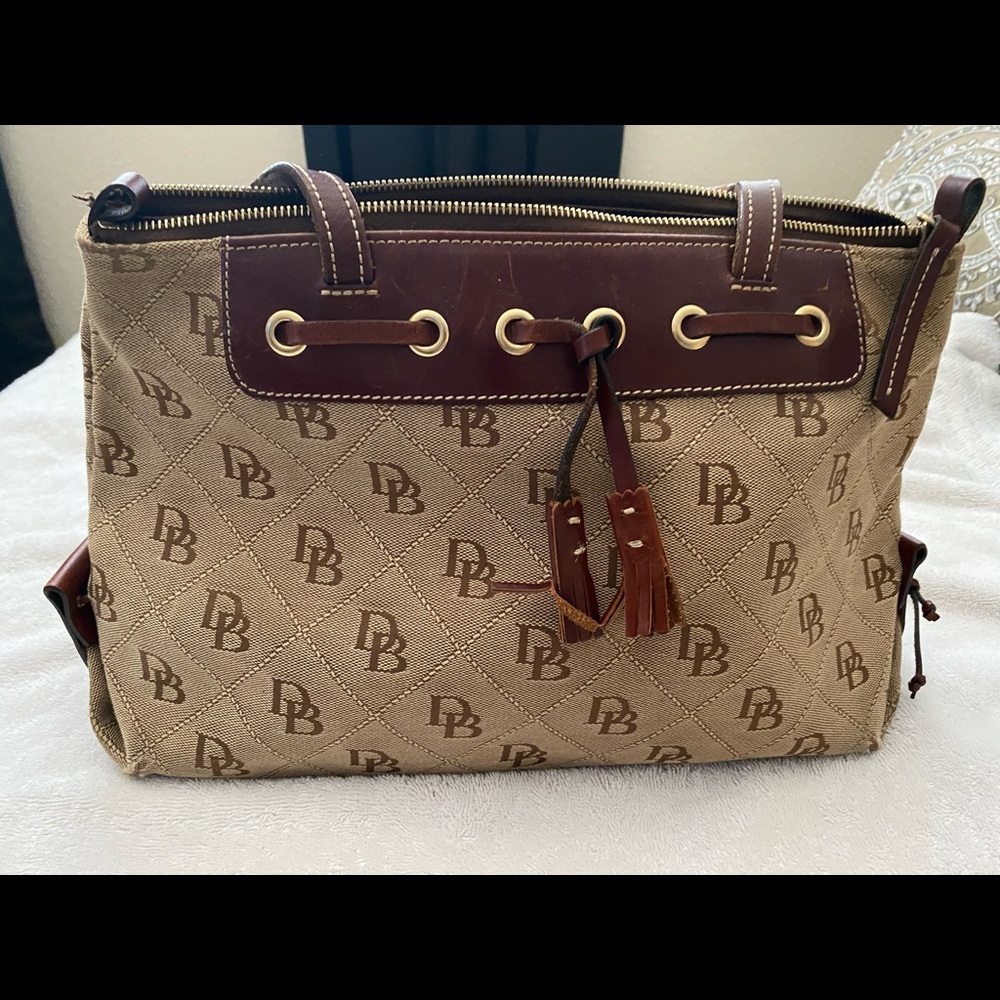 Dooney & Burke tote bag